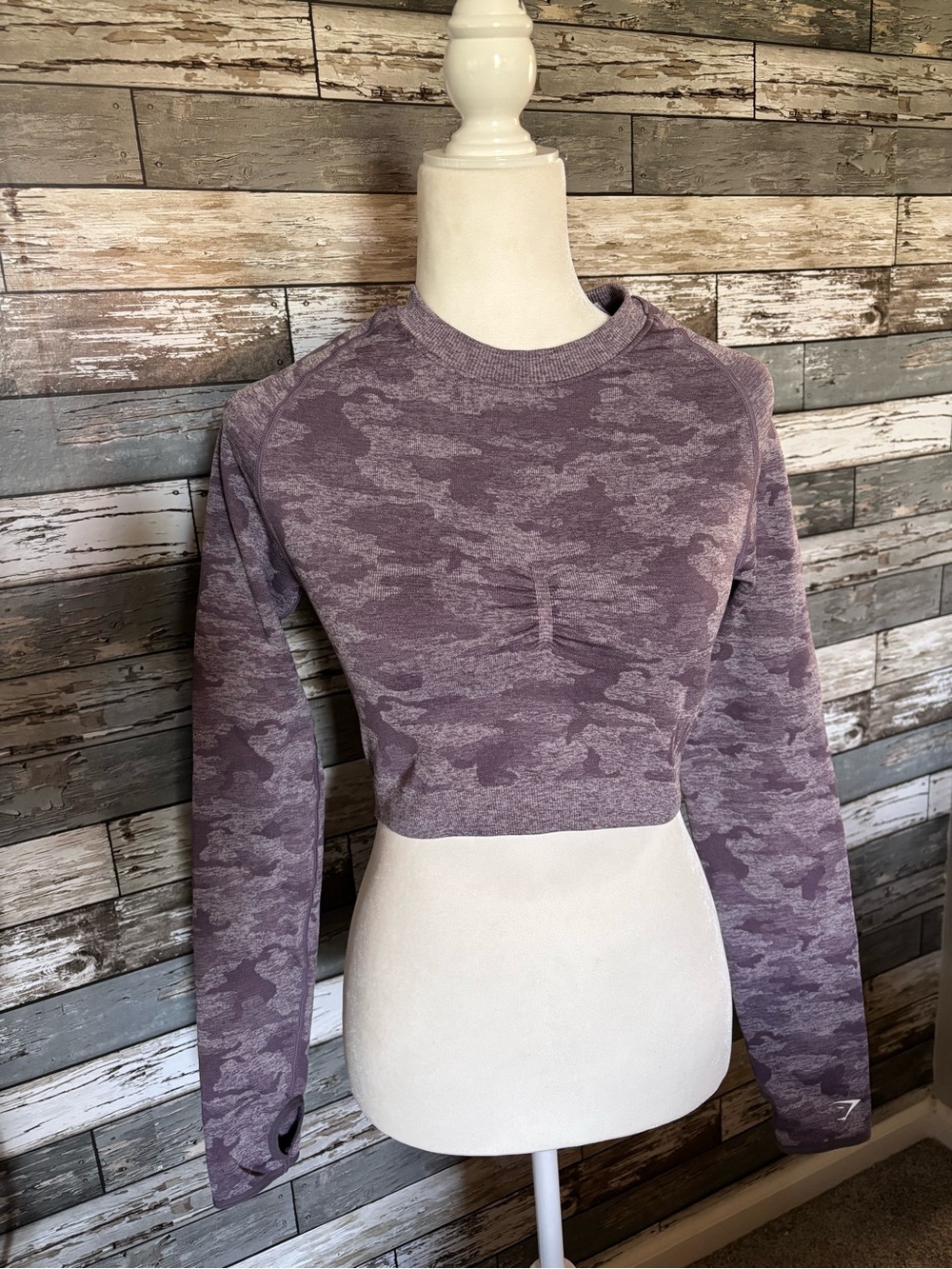 Gymshark Lavender Camo Compression Cropped Athletic Gym Long Sleeve Top Womens L